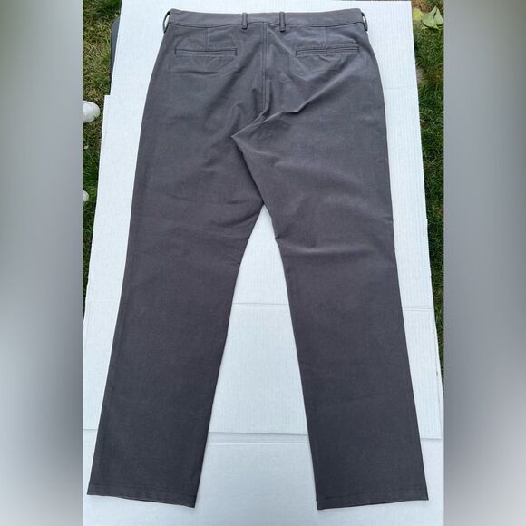 J. Crew 770 Straight-fit Midweight Tech Pant - Picture 2 of 7